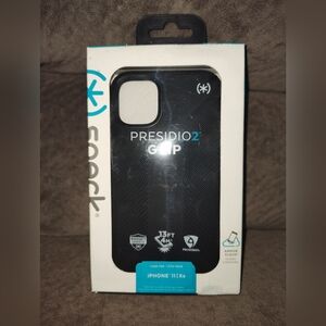 Speck Presidio2 Grip Case for iPhone 11/Xr - Black